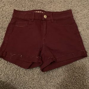 American Eagle high rise maroon short
